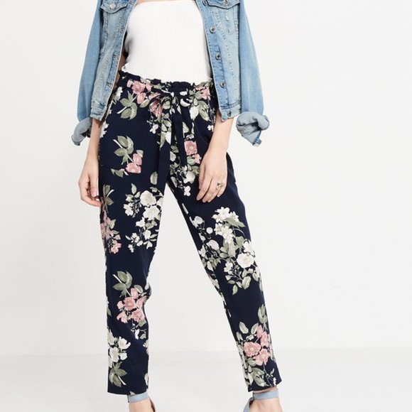 Dynamite Pants - worn once Cindy High-Rise Baggy Pant belt xs